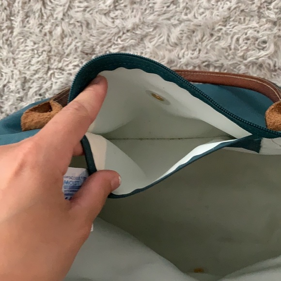 Longchamp Tote - Picture 5 of 7